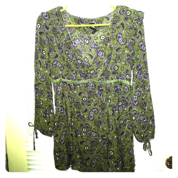 Empire waste paisley top