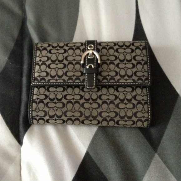 Real coach wallet
