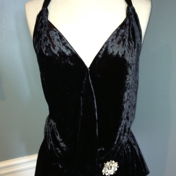 Express Tops - Black top