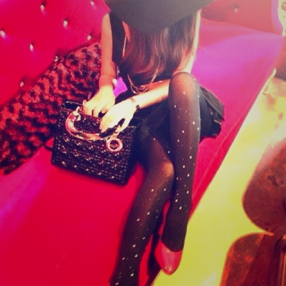 "bling" shinny tights 2