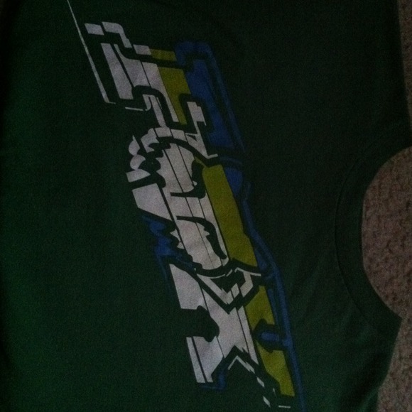 Green fox shirt