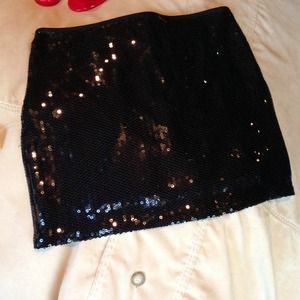 Sequin mini skirt NWT