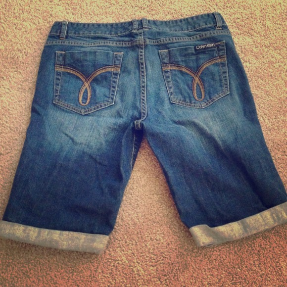 Calvin Klein cuffed shorts.