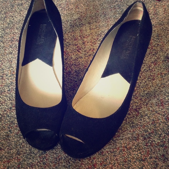 Michael kors heals