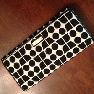 Authentic medium-sized Kate Spade wallet