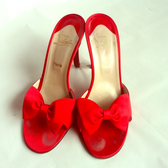 CHRISTIAN LOUBOUTIN RED SATIN BOW SLIDES