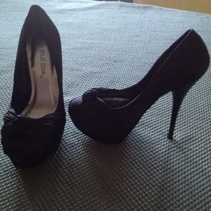 Black heels