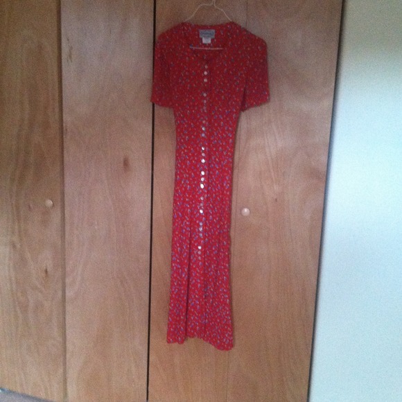 Long dress, red with blue flowers, button up front