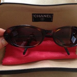 Authentic chanel cat eye sunglasses