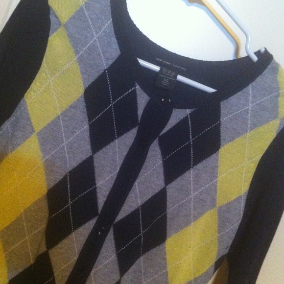 Cardigan! - Picture 2 of 3
