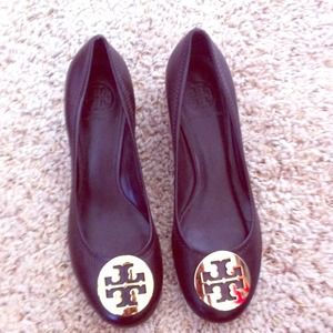 reserved!! Tory burch pump! and rain boots bundle.