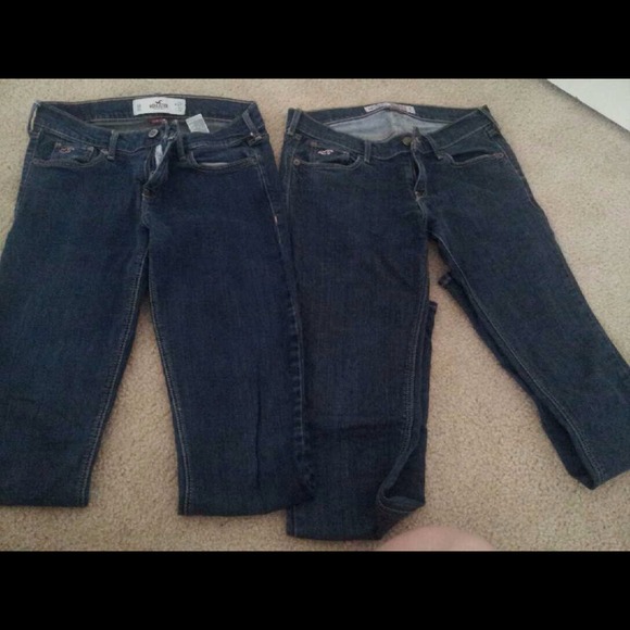 (REDUCED) Bundle of 2 pairs of jeans