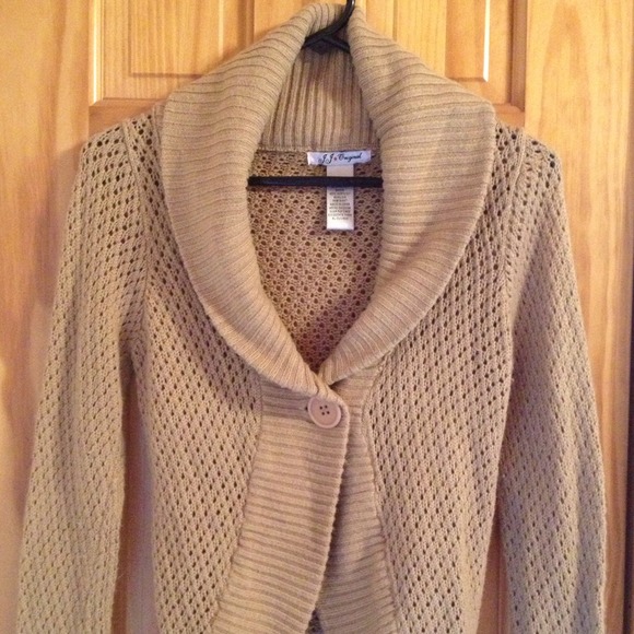 Light brown sweater - Picture 1 of 2