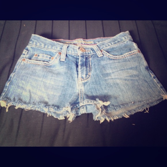 *PRICE REDUCED* A&E high wasted shorts🌼