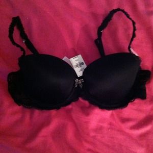 Vs pink flirt bra, lace back
