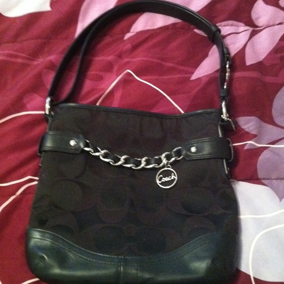 Signature chain duffle REDUCED!!