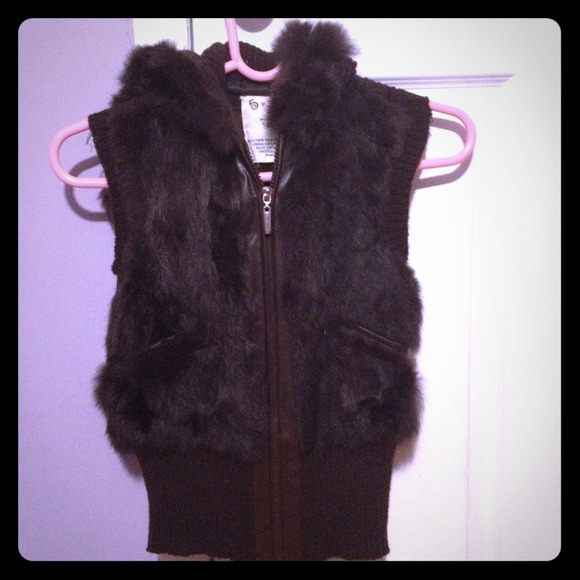 Brown vest !