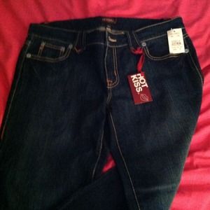 "Hot kiss" dark denim!