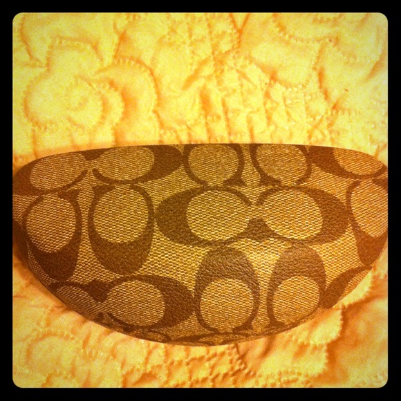 Coach sunglasses case
