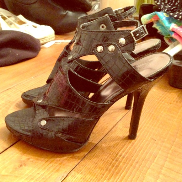BUNDLE! 👠