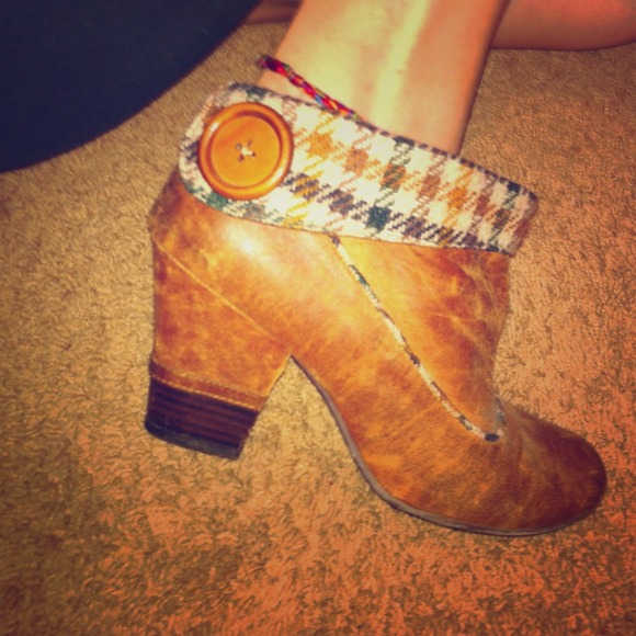 Brown heels