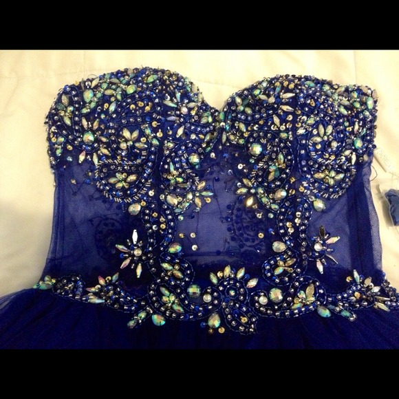 Royal blue dress - Picture 1 of 3