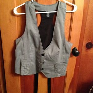 Maurice's vest