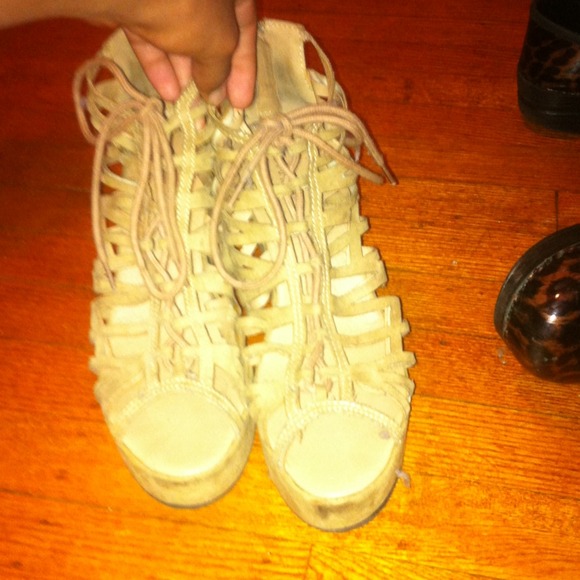 H&M wedge shoe