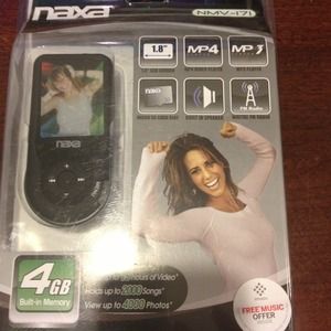 NAXA digital audio and video player