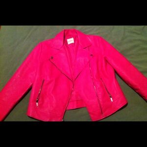 Candie's® Quilted Moto Jacket - Hot Pink
NWOT