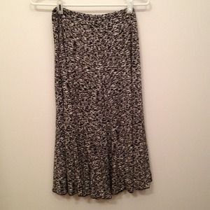 Long boutique skirt, black and white print