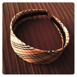 ✂Price cut! Burberry headband!!
