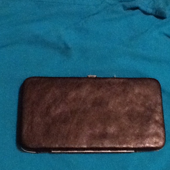 Sold - Picture 3 of 4