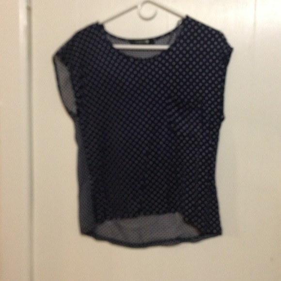 Top - Picture 2 of 2