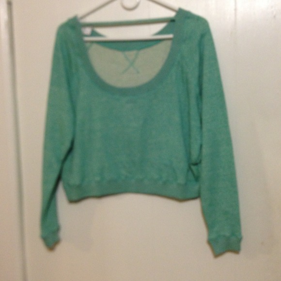 Top - Picture 2 of 2