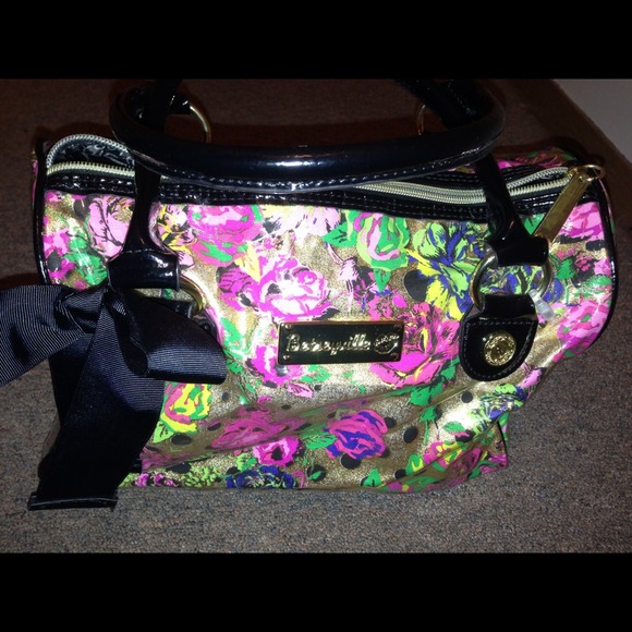 Betseyville handbag