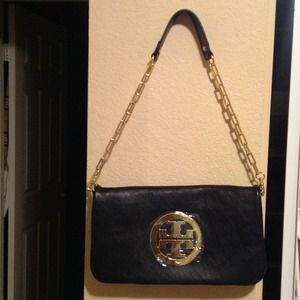 Tory burch 👜 NOT AUTHENTIC!