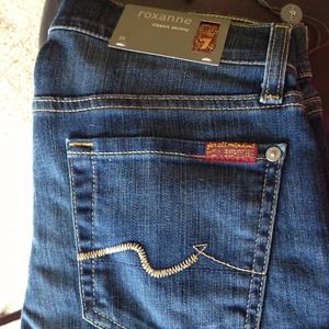 ⛔SOLD⛔ 7 For All Mankind Women's Jeans