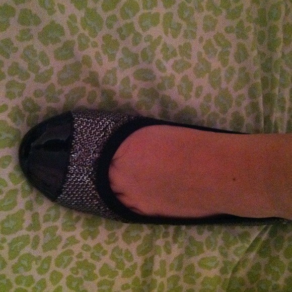 🚫TRADED🚫black studded ballet flats