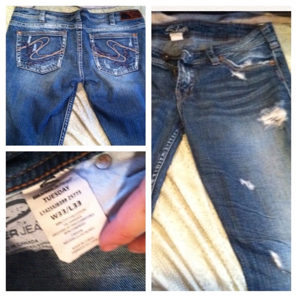💢SOLD IN BUNDLE💢Silver - Tuesday Holy Jeans