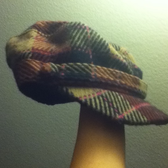 Adorable hat - Picture 1 of 1