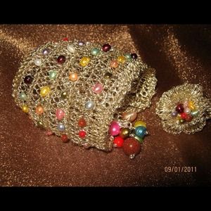 Juego de pulsera y anillo..