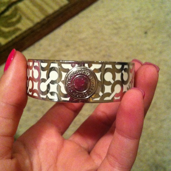 Coach bracelet - Picture 2 of 3