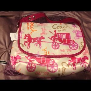 SOLD*✂$✂reduced NWT Coach water color print purse.