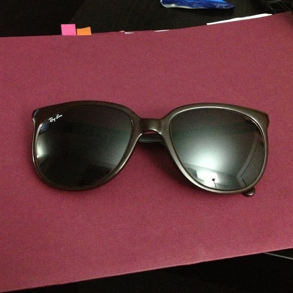 Ray bans partial trade for flats!