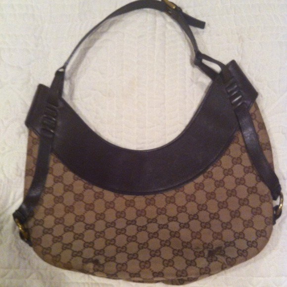 *Sold* Bundle Authentic Gucci hobo & Cl