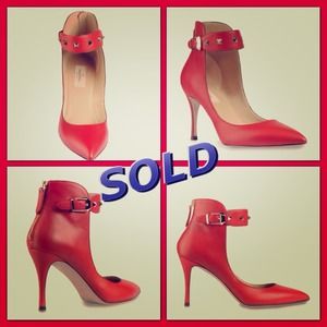 authentic Valentino Rockstud pump