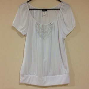 Cute white top