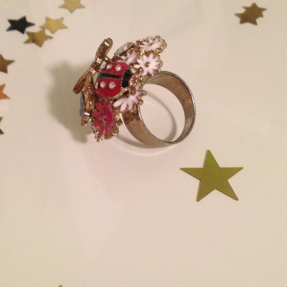 Spring Ring 💍🌸🌼🐞 - Picture 2 of 4