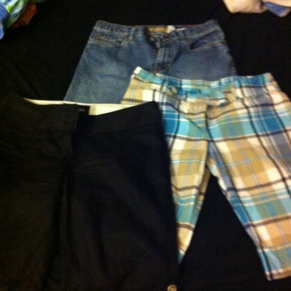 Very cute bundle of shorts! (Can do separately)